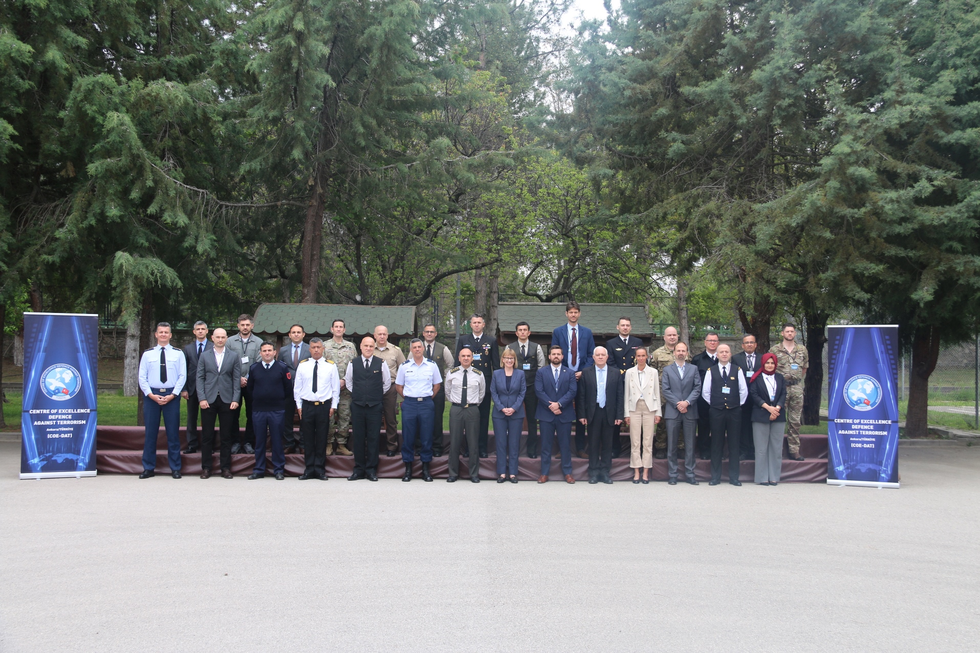 NATO SOF Roles in CT/Crisis Response Seminar was held in cooperation with NATO Special Operations Headquarters Command (SOFCOM) Partnership Directorate between 14-16 May 2025 in Ankara, Türkiye with participation of 10 lecturers from 6 countries, 27 participants from 8 countries.